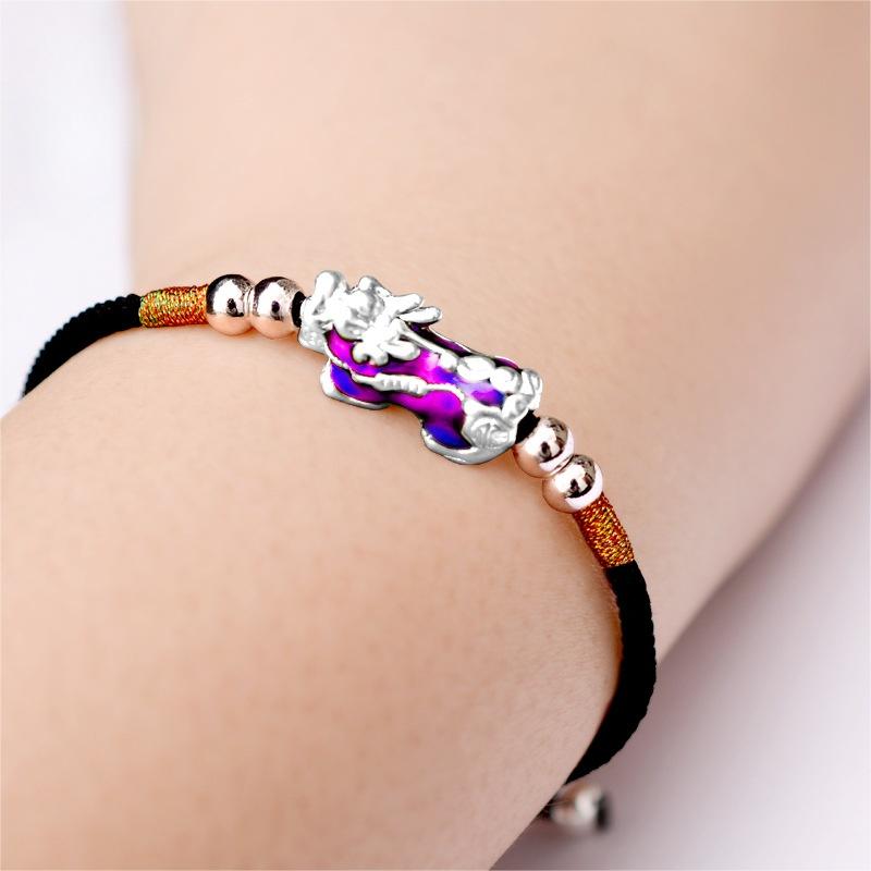 Temperature-Sensitive Color Changing Pixiu Red Rope