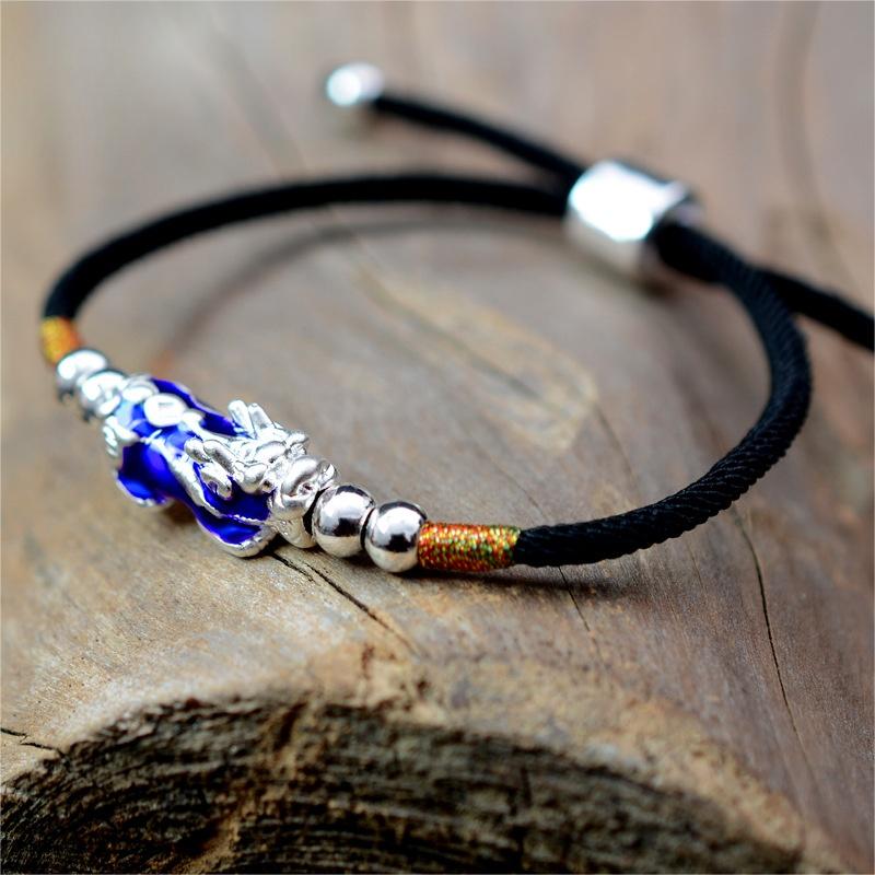 Temperature-Sensitive Color Changing Pixiu Red Rope